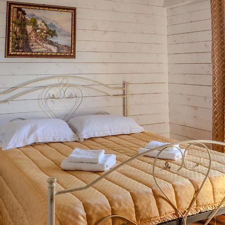 Agriturismo Pinelli Plataci 外观 照片