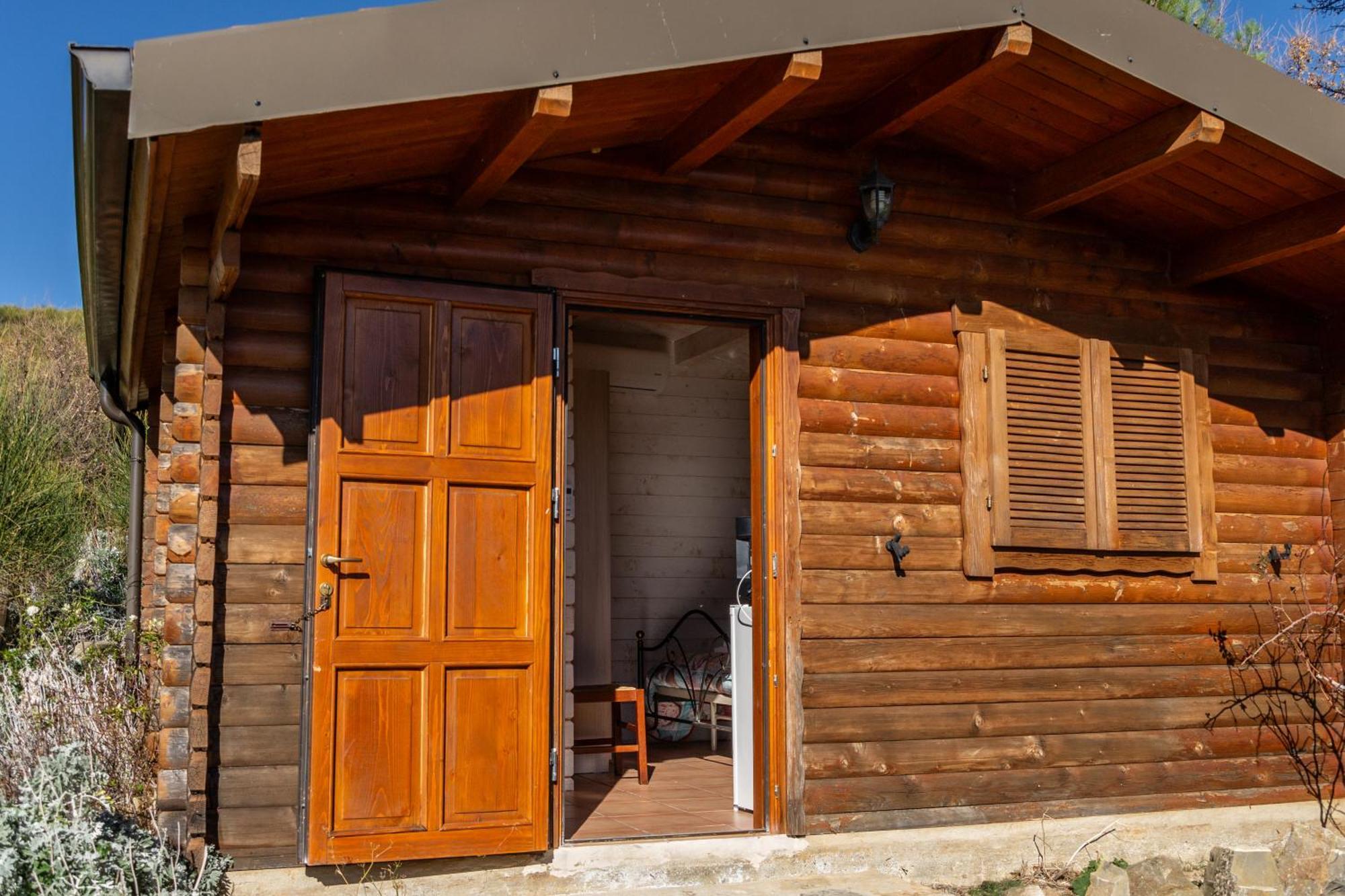Agriturismo Pinelli Plataci 外观 照片