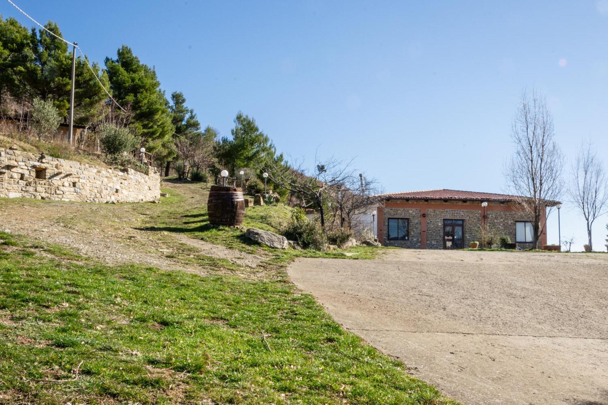 Agriturismo Pinelli Plataci 外观 照片