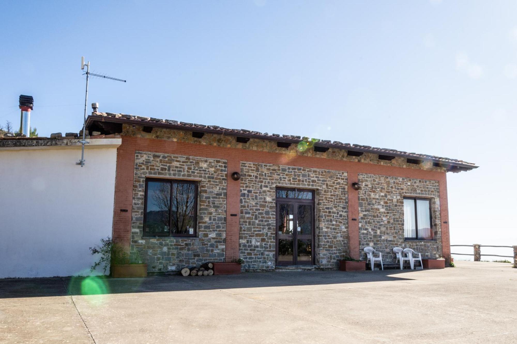 Agriturismo Pinelli Plataci 外观 照片
